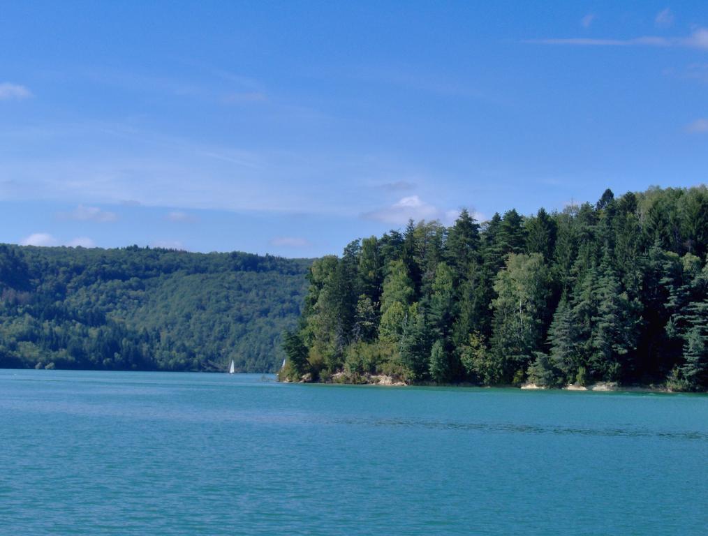 Vvf Jura Lac De Vouglans Maisod エクステリア 写真