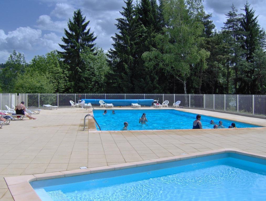 Vvf Jura Lac De Vouglans Maisod エクステリア 写真